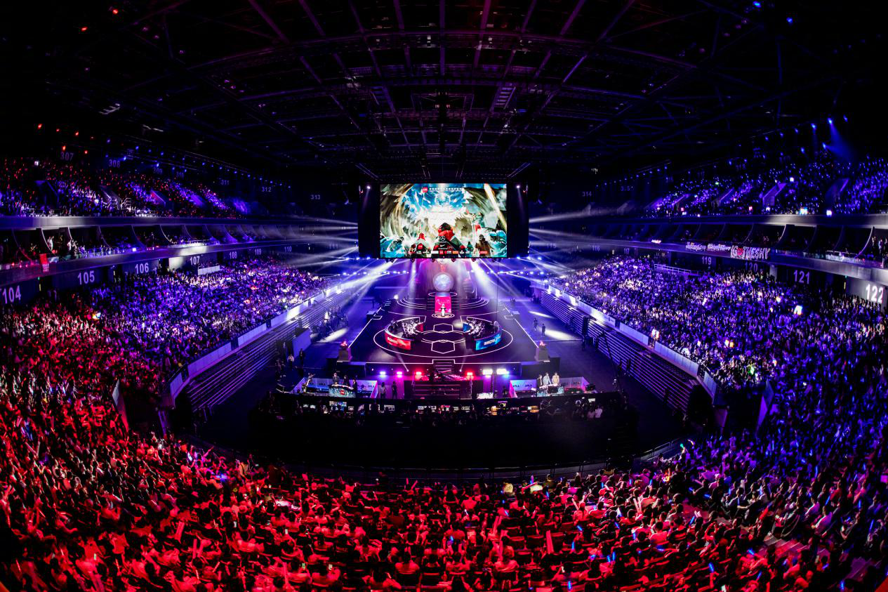 S15全球总决赛奖金破纪录，电竞市场蓬勃发展